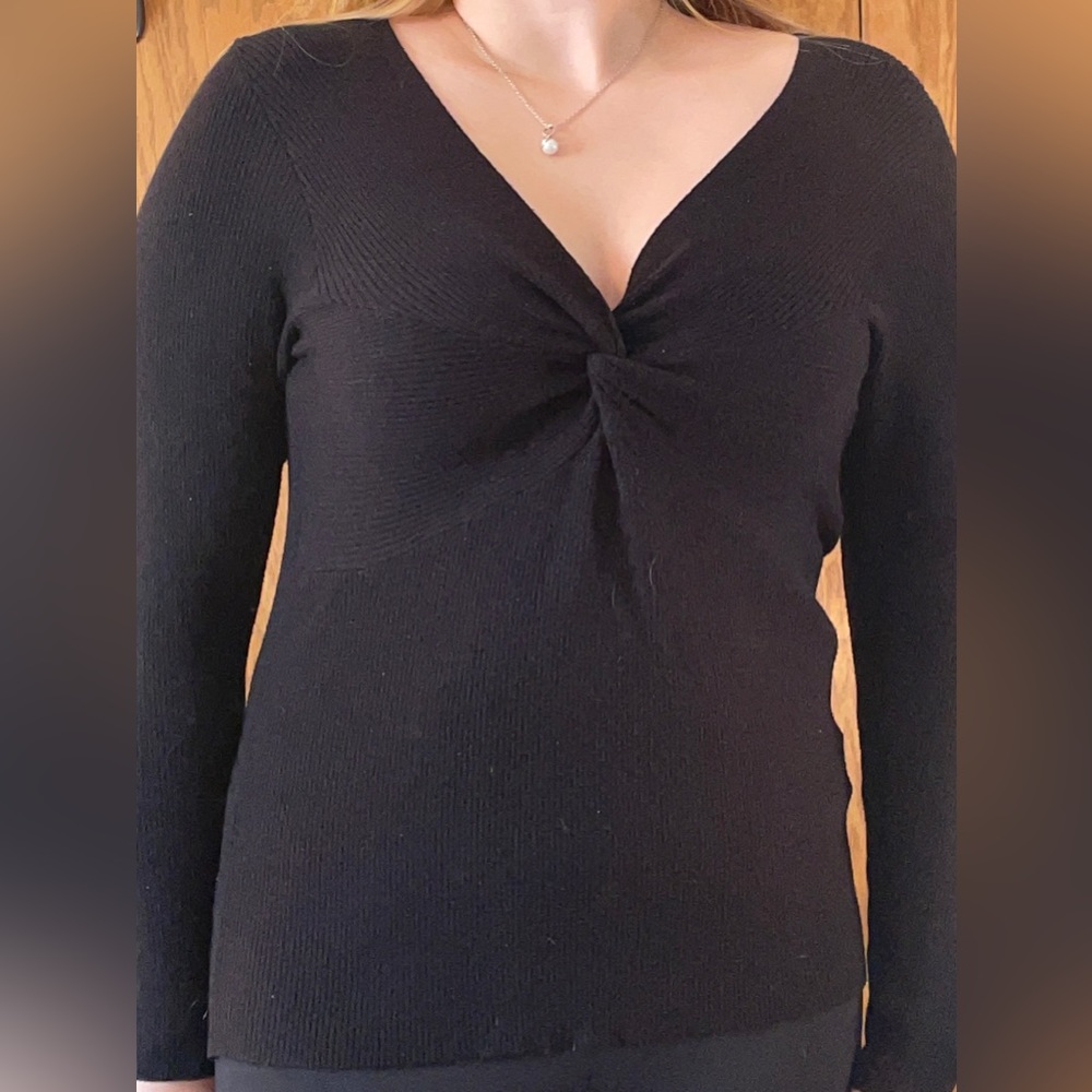 Heart loom sweater, v-neck, size large
